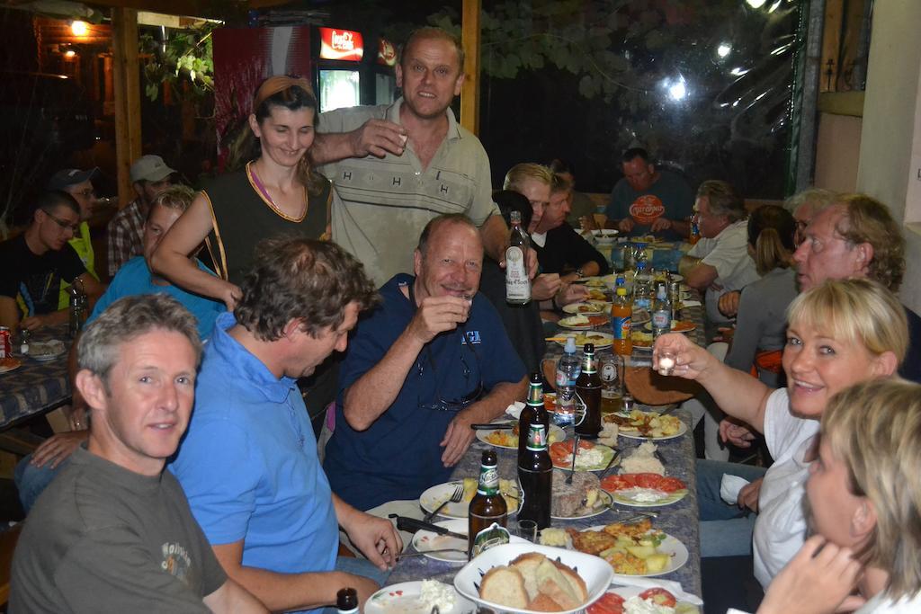 Hotel Eko Oaza-Tear Of Europe Dobrilovina Zewnętrze zdjęcie